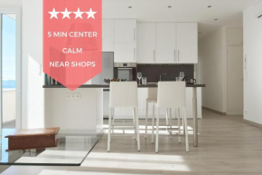 SERRENDY Designer's apartment 15-minute walk to the Palais & beaches!